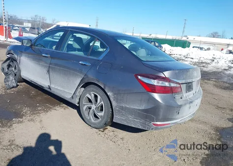 2017 Honda Accord Lx z USA, uszkodzony, nr VIN 1HGCR2F38HA300716
